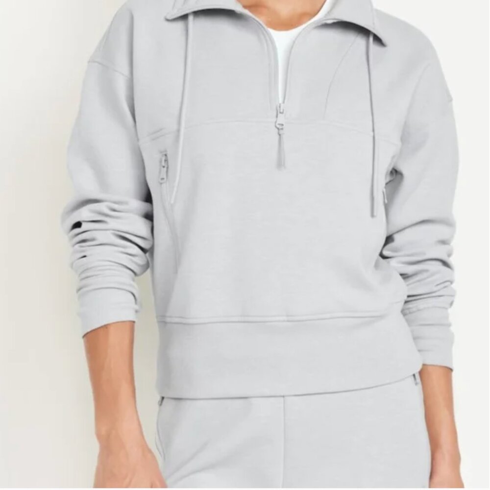 Old Navy Active Dynamic Fleece Breathable crop top sweatshirt size Small- NEW